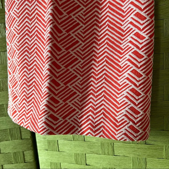 SOLD 1970s polyester red & white chevron high waist wide leg - Picture 5 of 10